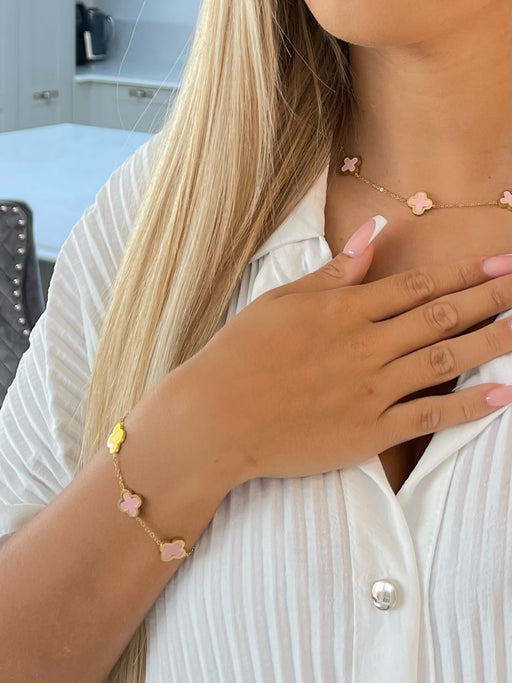 Gold Clover Bracelet in Pink