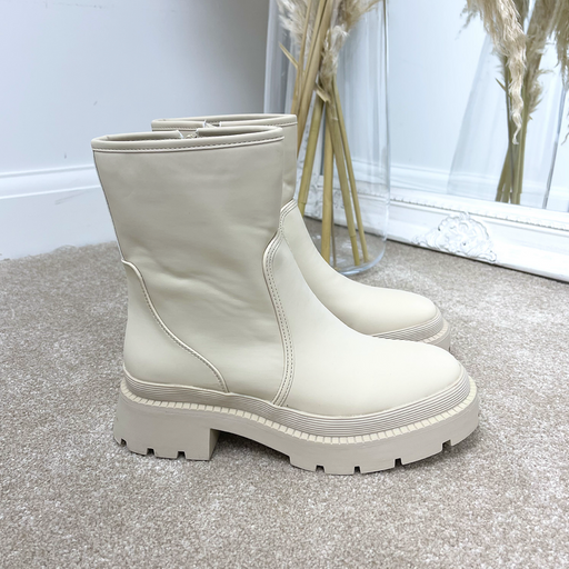 Alexis - Cream Chunky Sole Boots